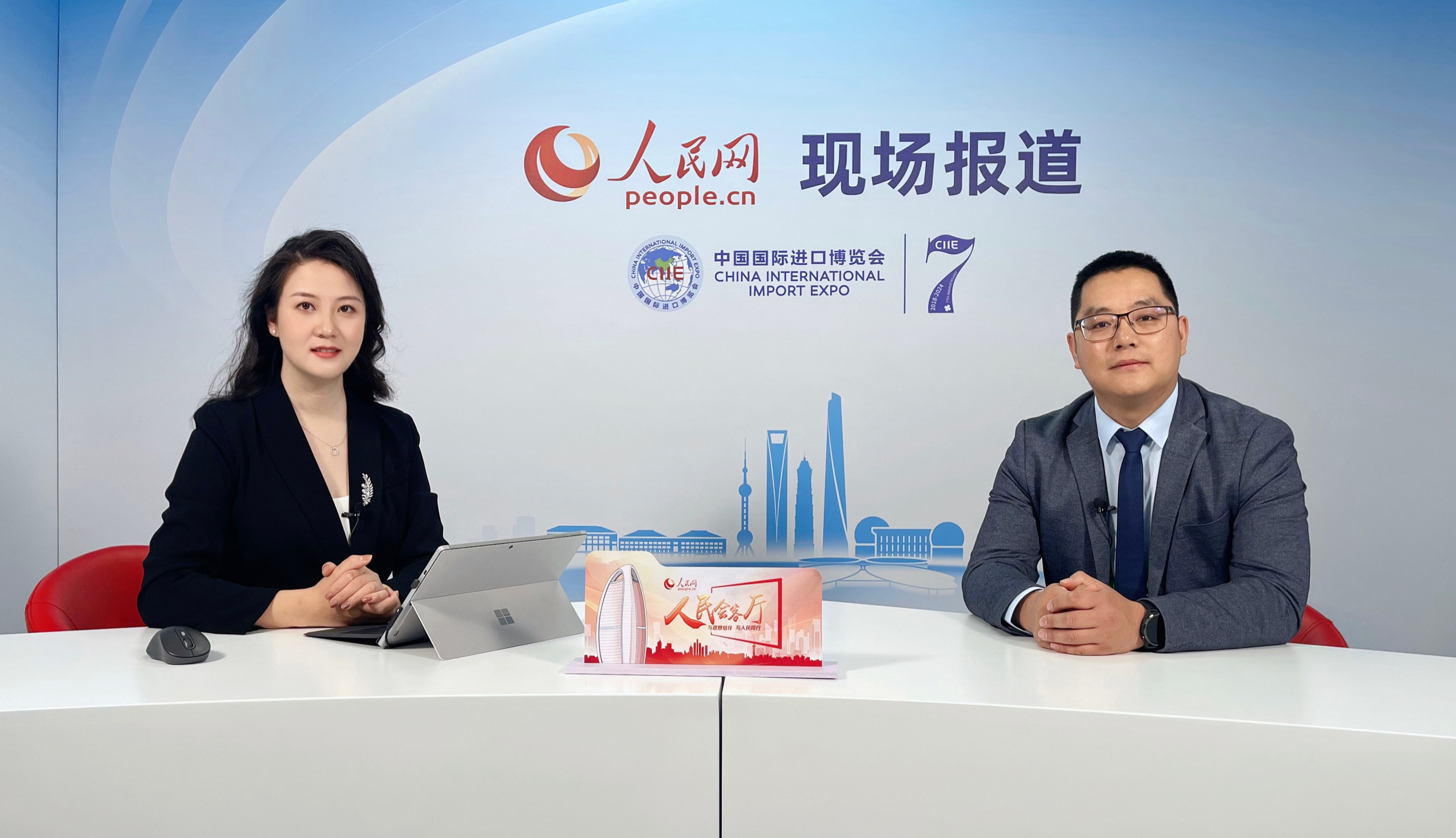 西藏甘露醫藥科技有限公司 執行董事兼總經理 格桑羅布